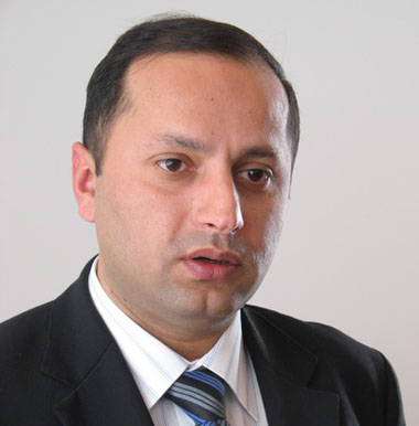Депутат призывает «Нацдвижение» подписать «Трактат единства грузин»