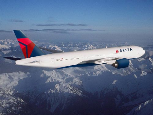 В еде авиакомпании Delta нашли швейные иглы - следствие ведет ФБР