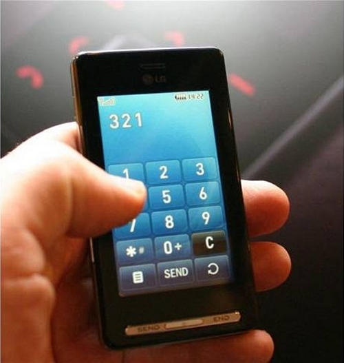 В Грузии 20 июня в 00:00 меняется правило звонков на мобильные и городские телефоны