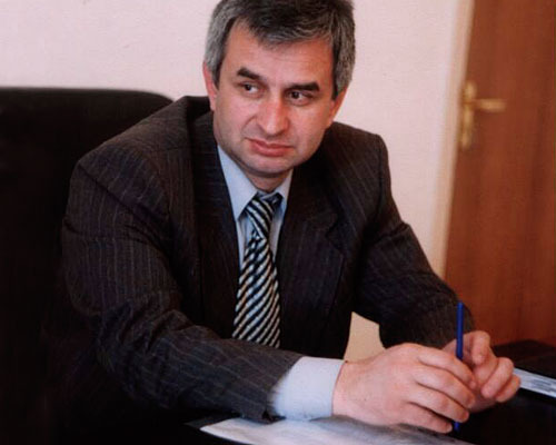 Рауль Хаджимба выразил желание стать т.н. президентом Абхазии