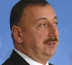 Ильхам Алиев: Армения будет жить в страхе до тех пор пока оккупирует Азербайджан